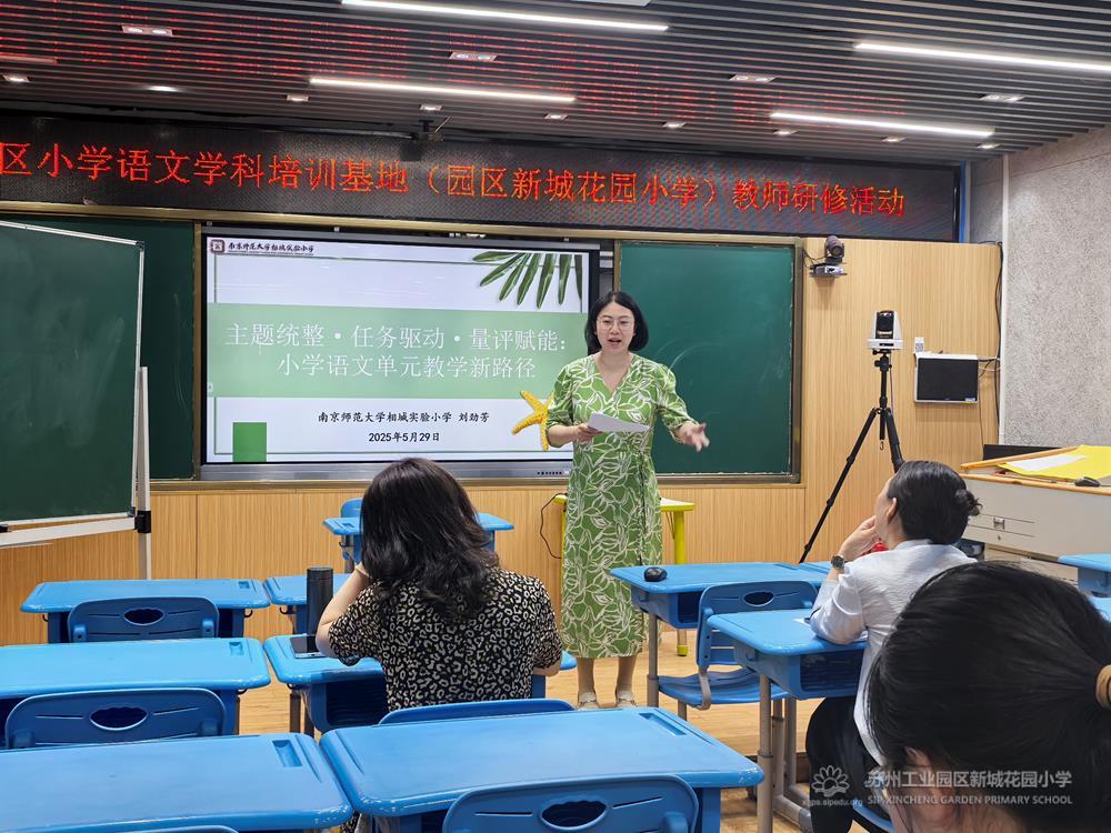 c90fd2ac88024214b0841a95db9509e4.jpg